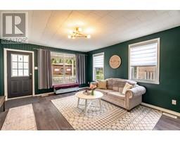 157 STANLEY AVENUE - 4