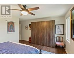 19 Campbell STREET - 26