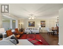 19 Campbell STREET - 7