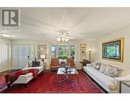 19 Campbell STREET - 8