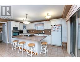 30 ORANGEWOOD BOULEVARD - 11