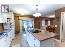 30 ORANGEWOOD BOULEVARD - 12