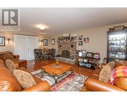 30 ORANGEWOOD BOULEVARD - 6