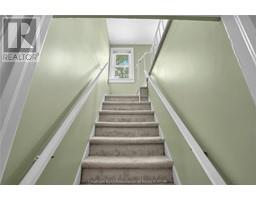 117 Robertson AVENUE - 21
