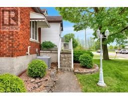 117 Robertson AVENUE - 35