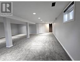 241 Chatham STREET North - 32