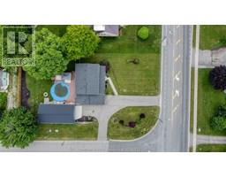 241 Chatham STREET North - 43