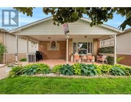 83 Bristol DRIVE - 2