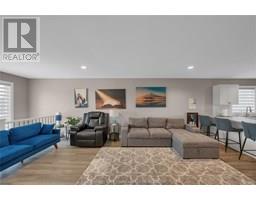 203 MOONSTONE CRESCENT - 10