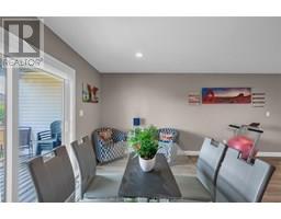 203 MOONSTONE CRESCENT - 16