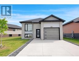 203 MOONSTONE CRESCENT - 2