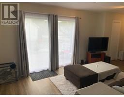 461 SELKIRK STREET - 8