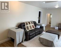 461 SELKIRK STREET - 9