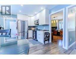 39 Parkwood DRIVE - 13