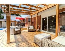 39 Parkwood DRIVE - 41