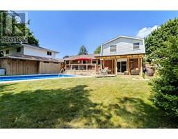 39 Parkwood DRIVE - 44
