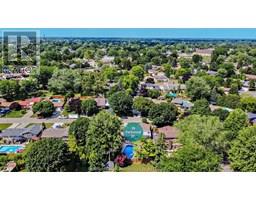 39 Parkwood DRIVE - 46