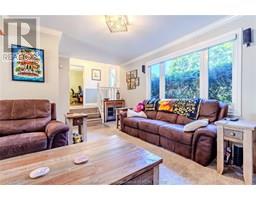 39 Parkwood DRIVE - 6