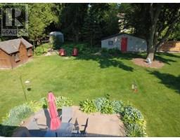 17 Garry AVENUE - 12