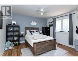 34 BRAEMAR BOULEVARD - 19