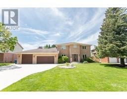 34 BRAEMAR BOULEVARD - 42