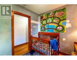 955 MCNAUGHTON AVENUE East - 12