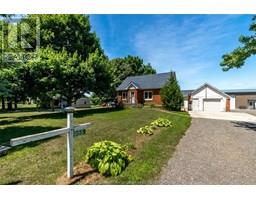 955 MCNAUGHTON AVENUE East - 22