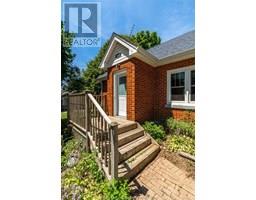 955 MCNAUGHTON AVENUE East - 23