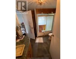 95 Regency DRIVE - 7