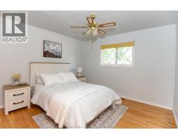 74 ST. MICHAEL AVENUE - 16