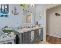 237 Chatham STREET North - 23