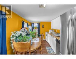 185 Thames STREET - 36