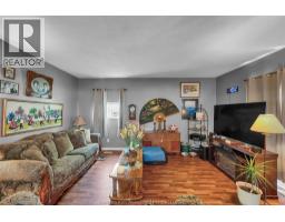 185 Thames STREET - 38