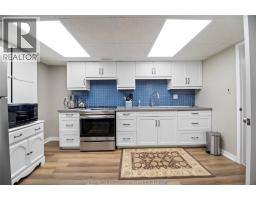 22872 EAST LAWN ROAD - 34