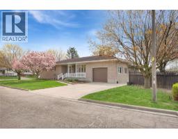 36 BRIDLE PATH ROAD - 3