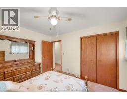 36 BRIDLE PATH ROAD - 41