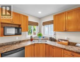 12 Phair CRESCENT - 13