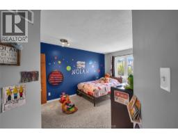 12 Phair CRESCENT - 27