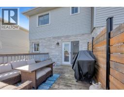 12 Phair CRESCENT - 38