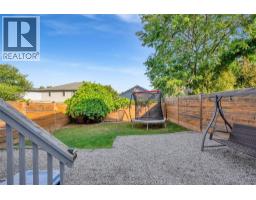 12 Phair CRESCENT - 40
