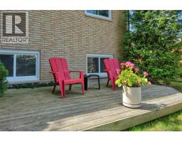 207 Coverdale STREET - 44