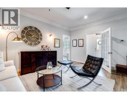 42 Bruinsma AVENUE - 2