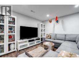 42 Bruinsma AVENUE - 21