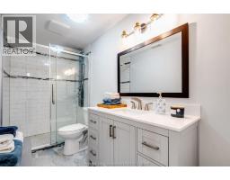 42 Bruinsma AVENUE - 24