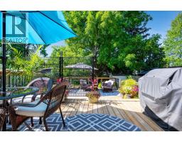 42 Bruinsma AVENUE - 27