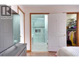 204 Garden Path - 16