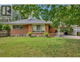 171 Tweedsmuir AVENUE East - 1