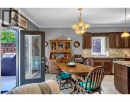 12 Veranda COURT - 30