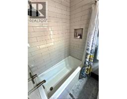 161 Elizabeth STREET - 15