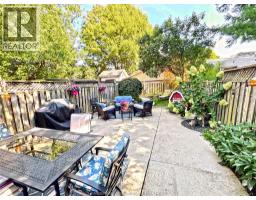 161 Elizabeth STREET - 21